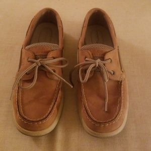 Sperry boat shoes